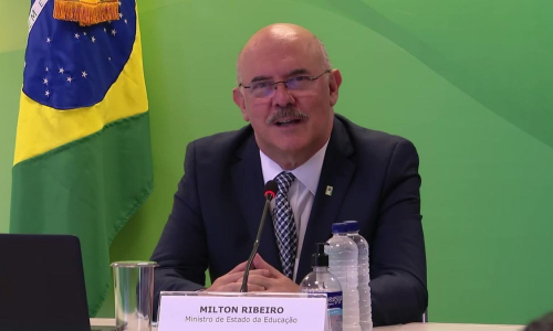 Tecnologia é aliada importante para o futuro da educação brasileira