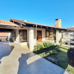 More com conforto e segurança: conheça 4 opções de casas de alto padrão em Riomafra