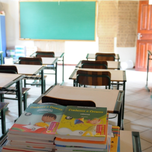 Rio Negro retoma aulas no modelo híbrido a partir da próxima segunda