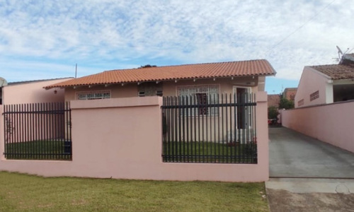 Confira 4 opções de casas para venda no bairro Bom Jesus, em Rio Negro