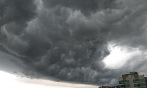 Ciclone extratropical pode causar temporais a partir desta quinta-feira em SC