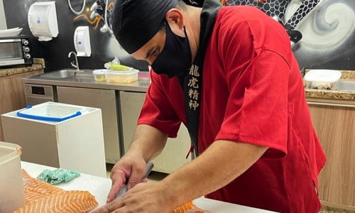 Ricardo Sushibar: tradição e irreverência na gastronomia oriental