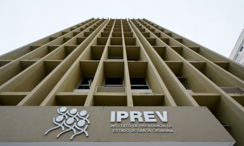 Reforma da Previdência prevê aumento de contribuição para os já aposentados