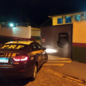 Homem procurado por violação sexual é preso na BR-116, em Mafra