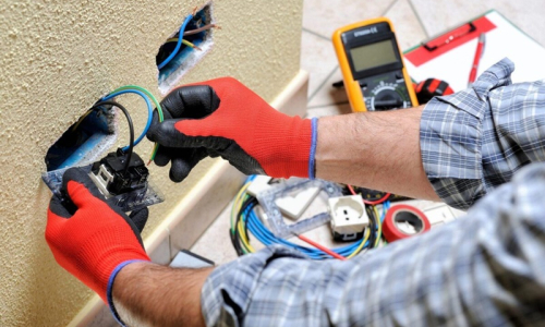 Rio Negro está com últimas vagas abertas para curso gratuito de eletricista residencial