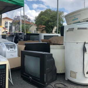 Campanha arrecada resíduos eletrônicos descartáveis neste sábado em Mafra