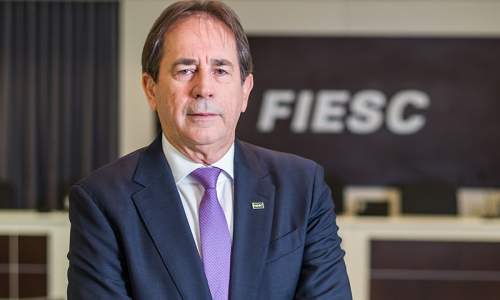 Entrevista: presidente da Fiesc defende fortalecimento da indústria em SC