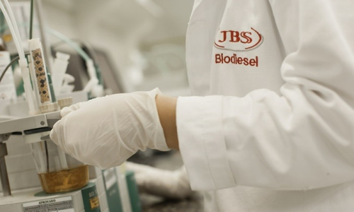 JBS inicia construção de fábrica de biodiesel em Mafra