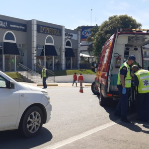 Grávida de sete meses é atropelada no centro de Mafra
