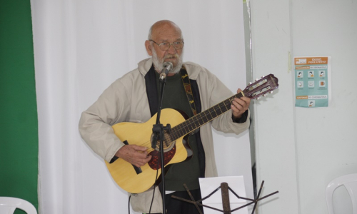 Idosos de Mafra mostram habilidades em Festival de Talentos