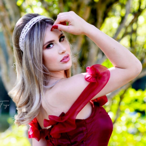 Eduarda Schroder é nossa Garota Mix de outubro