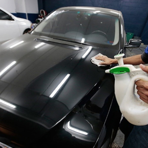DryJet: Conheça o serviço de lavagem de carros que não utiliza água