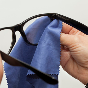 Madrid Óticas lança microfibra que impede o embaçamento de lentes oculares