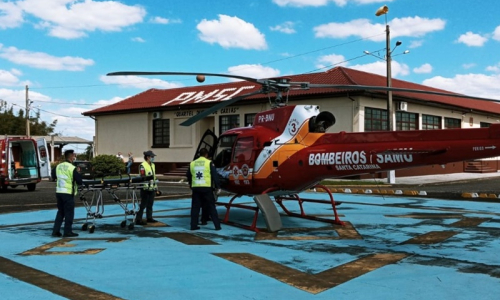 Vítima de infarto em Guaramirim é trazida para Mafra pelo helicóptero Arcanjo