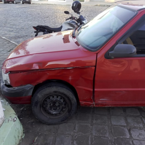 Acidente deixa motociclista de 19 anos ferido na Vila Ivete, em Mafra