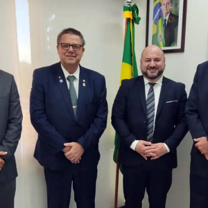 Em Brasília, Emerson Maas busca recursos para implantar escola cívico-militar em Mafra