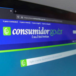 Procon do Paraná realiza mutirão de renegociação de dívidas online