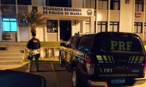Menor desaparecida no Maranhão é localizada na BR-116, em Mafra