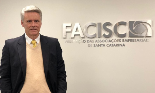 Facisc comemora 50 anos com foco no empresário catarinense