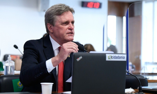 Relatório de Dário Berger define regras do Sistema Nacional de Educação