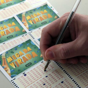 Apostas para Mega da Virada começam e prêmio pode chegar a R$ 350 milhões