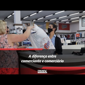 Qual a diferença de comerciante e comerciário?