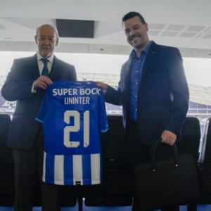Futebol Clube do Porto e Uninter fecham parceria para cursos na área desportiva