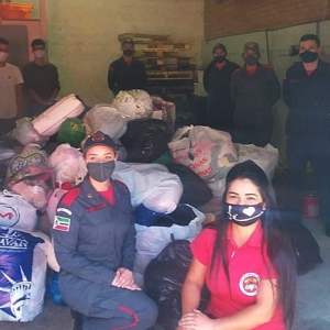 Bombeiros arrecadam 700 kg de donativos em Campanha do Agasalho