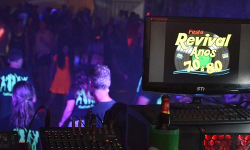 Clube Zeppelin recebe mais uma edição da Festa Revival Anos 70 e 80