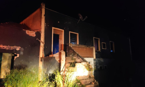 Após 7 meses, estrutura de antiga cooperativa é atingida por mais um incêndio em Mafra