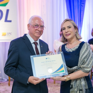 Nova diretoria da CDL Riomafra é empossada