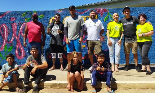 Ação voluntária leva arte e transforma muros da Escola Olavo Bilac