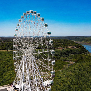 Com roda-gigante, Foz do Iguaçu reforça retomada do turismo