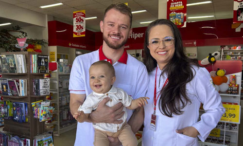 João Luiz Corrêa anima grande baile em Avencal do Saltinho, em Mafra