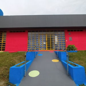 Prefeitura de Campo do Tenente realiza manutenção em creche e unidade de saúde