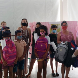 Campanha arrecada mochilas e materiais escolares para crianças em Mafra