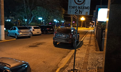Mulher é agredida durante assalto ao sair do trabalho em Rio Negro