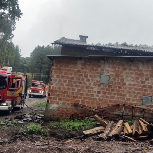 Estufa de secagem de fumo pega fogo em Bela Vista do Sul