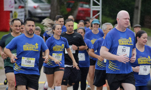 Corrida de Rua reúne centenas de participantes em Campo do Tenente