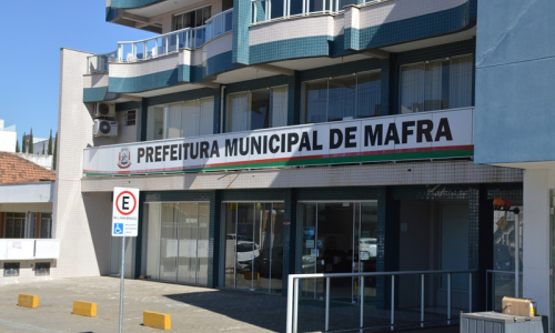 Mafra reajusta bolsa-auxílio para estagiários da prefeitura