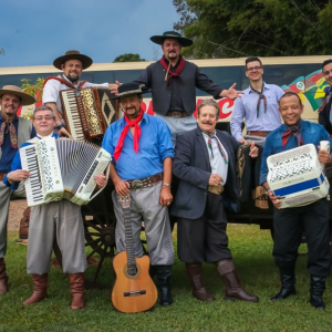 Grupo Os Monarcas comemora 50 anos com show em Mafra