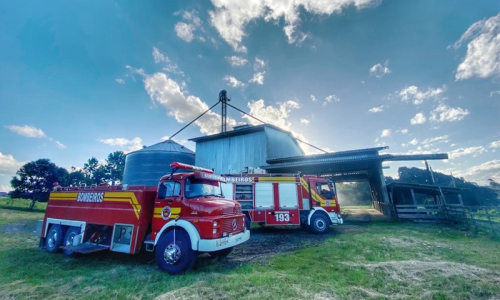 Incêndio atinge secador de grãos em Saltinho do Canivete