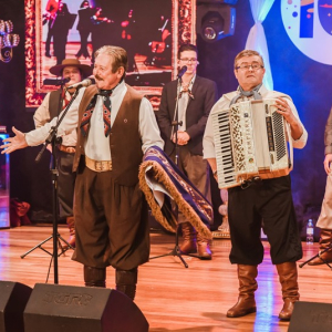 Grupo Os Monarcas celebra 50 anos de história com show neste domingo em Mafra