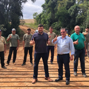 Prefeituras recuperam ponte entre Quitandinha e Campo do Tenente