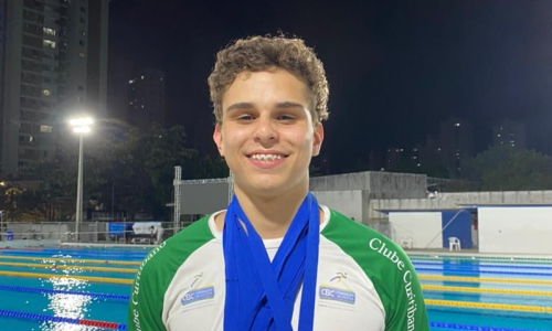 Atleta mafrense se classifica para Mundial Junior de Natação