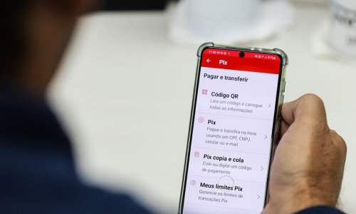 Procon-PR alerta para novo golpe envolvendo o uso do Pix
