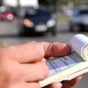 Contran beneficiará motoristas que não cometerem infração por 12 meses
