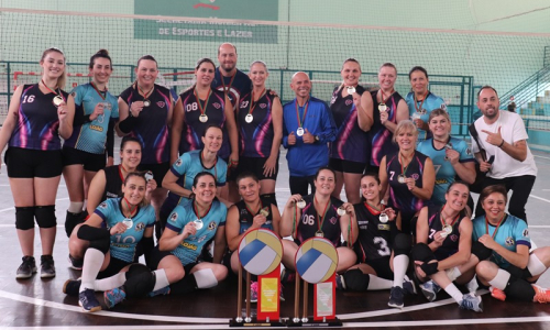 Campeonato de vôlei feminino movimenta equipes em Rio Negro