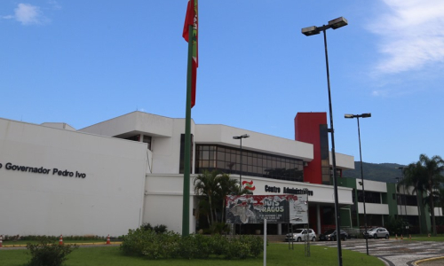 SC autoriza concurso público para 2.297 vagas e nomeação de 796 servidores
