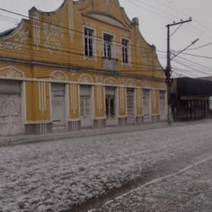 Imagens mostram como ficou Riomafra após chuva de granizo